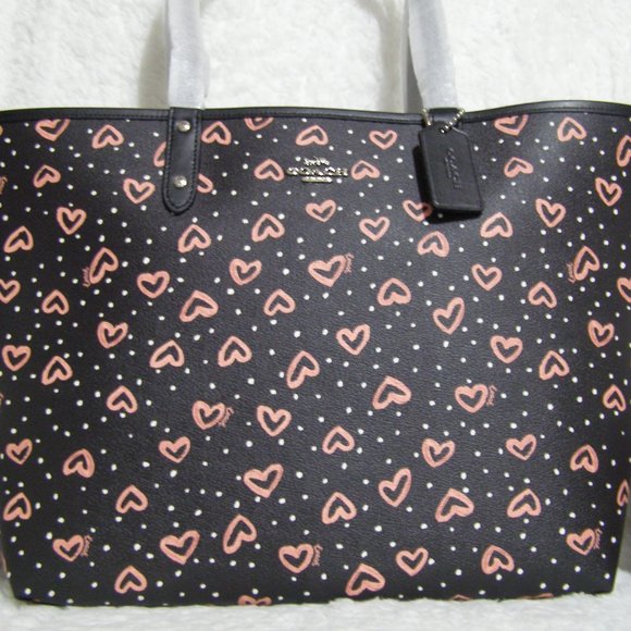 coach purse with hearts